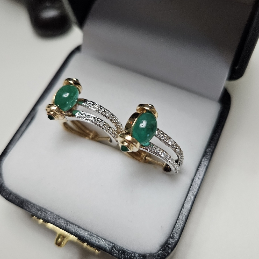 14kt yellow and white gold set. Ring and earring. Size 5. - Picture 3 of 4